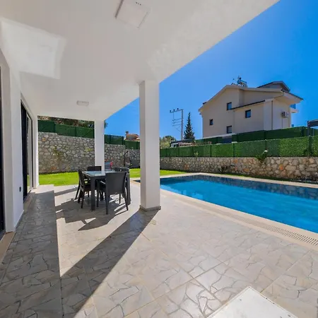 Villa Daisy C *