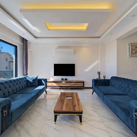Villa Daisy C *